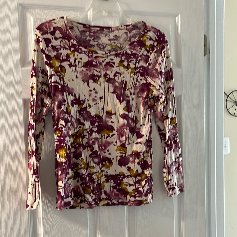 Daisy Fuentes XL long sleeve shirt